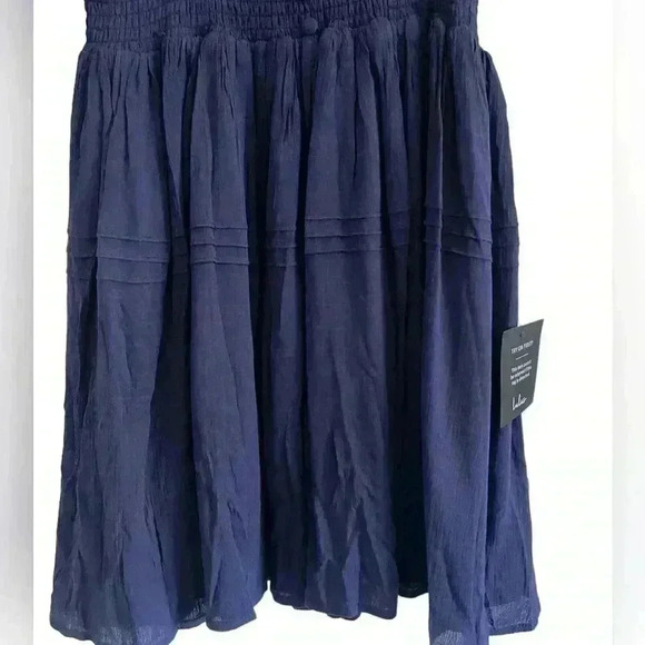 LuLus NWOT Flowy Deep V-Neck Navy Blue Dress Size Medium - Picture 6 of 8